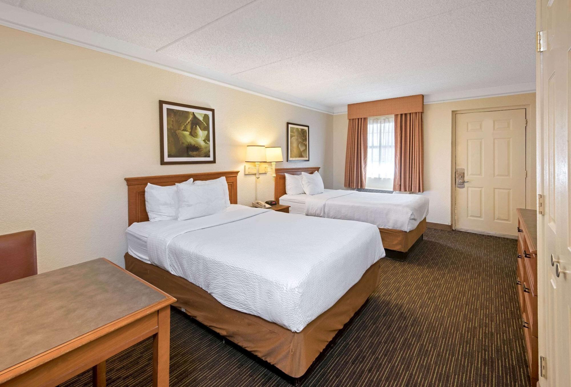 La Quinta Inn By Wyndham San Antonio Market Square Екстериор снимка